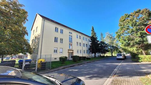 Foto - Frisch hergerichtet! Vierraumwohnung mit Balkon - Schnell sein lohnt sich!