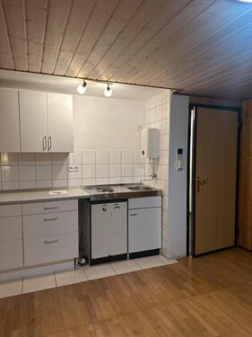 Foto - 1-Zimmer-Wohnung in Zuffenhausen – nur an Frauen zu vermieten