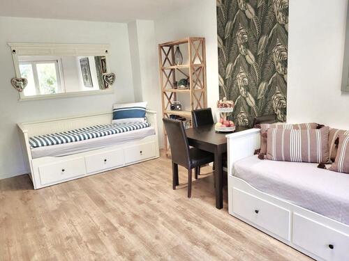 Foto - Büro mit Wohncharakter - 2.400,00&nbsp;EUR Kaltmiete, ca.&nbsp; 65,00&nbsp;m&sup2;