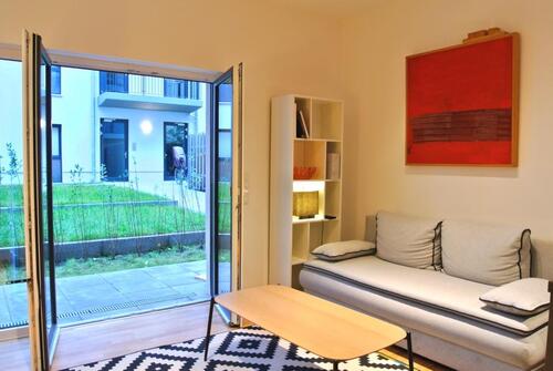 Foto - Moderne möblierte 2-Zimmer-Wohnung Nähe U-Bahn Vinetastrasse