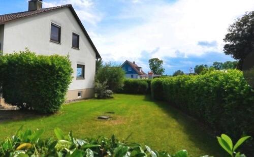 Foto - 8 Zimmer Mehrfamilienhaus, Wohnhaus in Frickingen