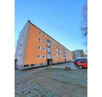 VIVAWEST modernisiert Ihre neue Wohnung. - Voerde (Niederrhein)