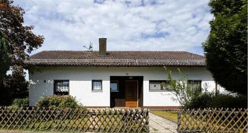 Foto - 4 Zimmer Erdgeschoßwohnung zur Miete in Tiefenbach