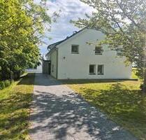 Modernisiertes Zweifamilienhaus+Einfamilienhaus - Otterndorf