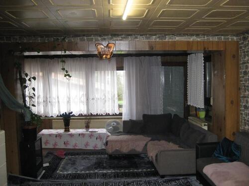 Foto - 2 Häuser,4 Garagen in Hüttigweiler auf 1028 qm Grundstück