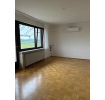 Helle 3-Zimmer-Wohnung mit Südbalkon, Einbauküche und Klimaanlage - Wulften am Harz