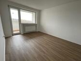 Foto - Sanierte 2-Zimmerwohnung mit Balkon