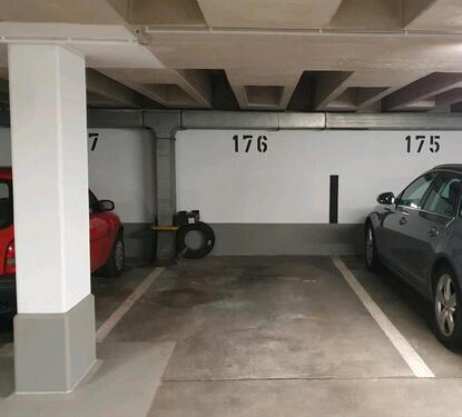 Foto - Tiefgaragenstellplatz in Laim, Droste-Hülshoff-Straße