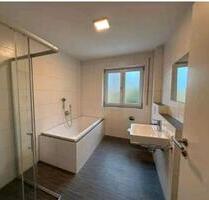 1 MÖBLIERTES ZIMMER IN WG SAUBER & ZENTRAL - Augsburg Pfersee