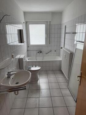 Foto - Helle 3 Zimmer-Wohnung mit 79 m² in Duisburg – ab sofort frei