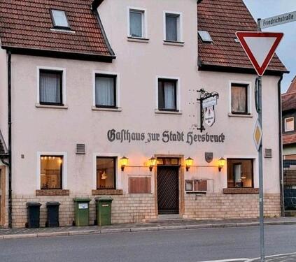 Foto - 10 Zimmer Mehrfamilienhaus, Wohnhaus zum Kaufen in Hersbruck