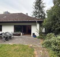 Haushälfte mit Garten Adendorf Nähe Bahnhof