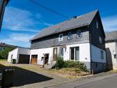 Foto - Einfamilienhaus, Freistehend, mit Scheune und Garage