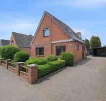 Doppelhaushälfte in zentraler Lage zu vermieten. 850€ Kaltmiete - Heide