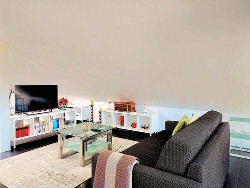 Foto - 1 Zimmer Dachgeschoßwohnung in Traunreut