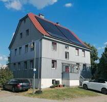 3,5-Zi-Wohnung mit großer Terrasse, EBK, Carport & Wallbox - Wolpertshausen