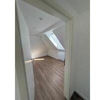 4 Zimmer über 2 Ebenen - 900,00 EUR Kaltmiete, in Wilhelmshaven (PLZ: 26386) Altengroden