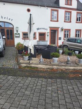 Foto - Einfamilienhaus mit Gaststätte - 249.000,00 EUR Kaufpreis,