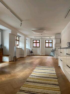 Foto - Heller Raum im Herzen von Würzburg für Yoga, Pilates, Seminare