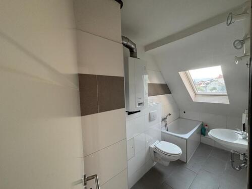 Foto - 4-Zimmer-Wohnung 80 m² ab SOFORT zu vermieten