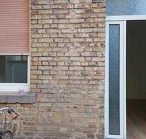 WG ZIMMER NECKARSTADT-WEST SEHR ZENTRAL - Mannheim Herzogenried