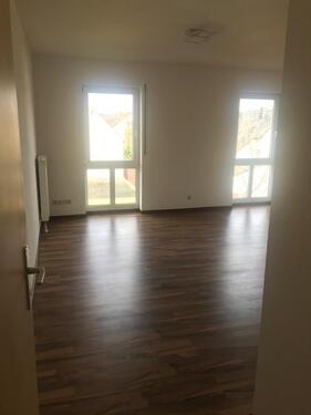 Foto - Rhens, 1,5 Zimmer, Kochnische, Bad,Flur,ab sofort frei