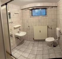 Souterrain-Wohnung mit Wintergarten - Bad Münder am Deister