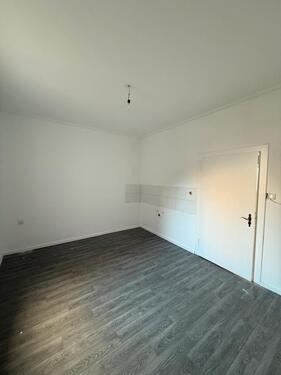 Foto - Frisch sanierte 2 Zimmer Wohnung in Duisburg Friemersheim