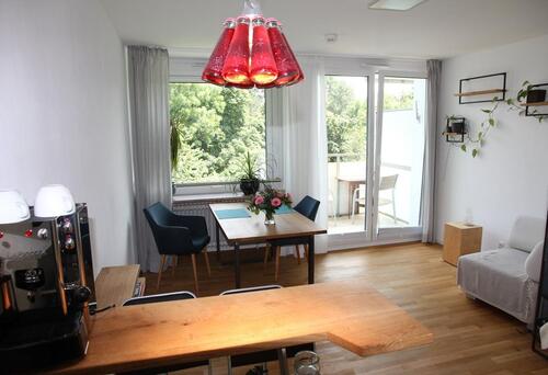 Foto - 1 Zi. Whg mit Balkon, hochwertig teil-möbl. München Bogenhausen