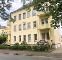 Frisch sanierte 3-Zimmer mit Balkon warten auf einen neuen Mieter! - Heidenau