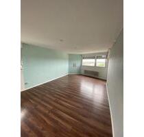 Große 3-Zi-Wohnung 101 m² mit Balkon, vermietet - Germersheim