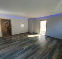 Wohnung zu vermieten - 700,00&nbsp;EUR Kaltmiete, ca.&nbsp; 110,00&nbsp;m&sup2; in Pößneck (PLZ: 07381)