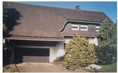 Foto - Freistehendes Einfamilienhaus mit großem Garten