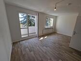 Foto - **FRISCH RENOVIERT**3-Zimmer-Wohnung EG Balkon Bad mit Wanne ab 01.11.2025