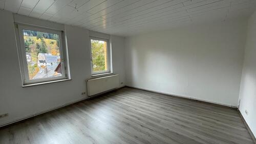 Foto - Ab Sofort!!! Helle Zweiraumwohnung im Zentrum von Schönheide