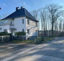 Freistehendes Haus mit großem Grundstück - Bielefeld Sennestadt