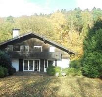 Landhaus Tiroler Stil in unwiederbringbarer Spitzenlage - Oerlinghausen