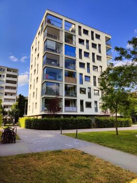 Foto - Tiefgarage Stellplatz in der Nawiaskystr zu vermieten