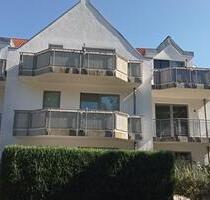 Sanierte 2-Zimmer-Wohnung in Stockelsdorf mit gr. Balkon + Parkpl