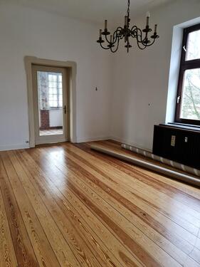 Foto - Ein 6 Zimmer Wohnung in zentraler Stadthage