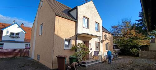 Foto - 8 Zimmer Einfamilienhaus zum Kaufen in Augsburg