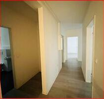 Charmante 4-Zimmer-Wohnung mit Balkon in Lövenich – WG-geeignet! - Köln Lindenthal