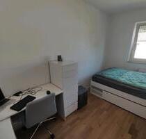 Möbiliertes WG Zimmer - 550,00&nbsp;EUR Kaltmiete, ca.&nbsp; 48,00&nbsp;m&sup2; in Erlangen (PLZ: 91052) Am Anger