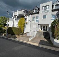 Geräumige 2 Zimmerwohnung mit Balkon in Sankt Augustin Geräumige 2 Zimmerwohnung mit Balkon in Sankt Augustin