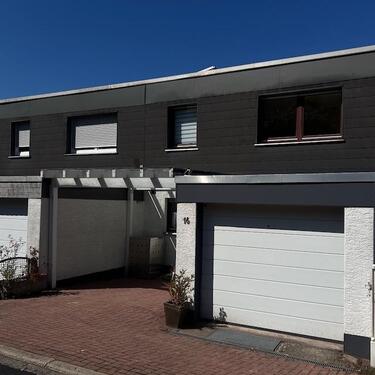 Foto - Großzügiges RMH in Breckerfeld – 125 m², Garten, Garage, PV