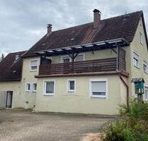 Landwirtschaftliches Anwesen mit Bauernhaus - Auhausen Dornstadt