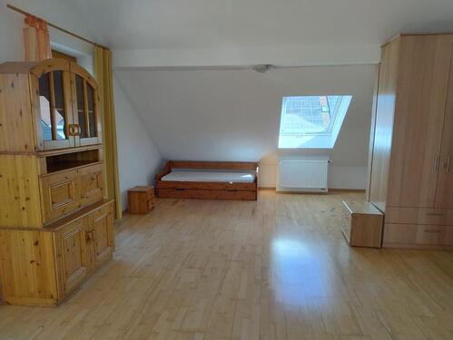Foto - Dachgeschoßwohnung in Ergolding zur Miete