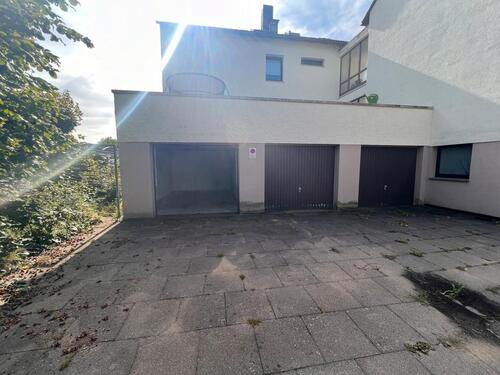 Foto - 1 Garage in Isernhagen - 120,00&nbsp;EUR Miete,