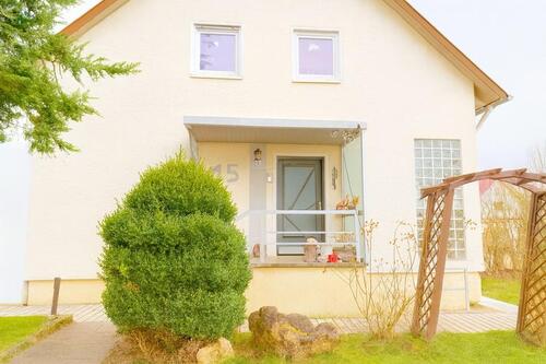 Foto - Haus mit großem Grundstück in Heidenheim Großkuchen zu verkaufen