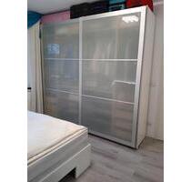 Wohnung mit Küche zum vermieten. - Duisburg Mittelmeiderich